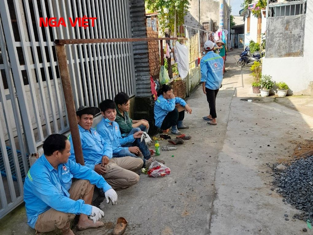 Đội thợ thi công nhà ở tại TpHCM Đội thợ thi công nhà ở tại TpHCM