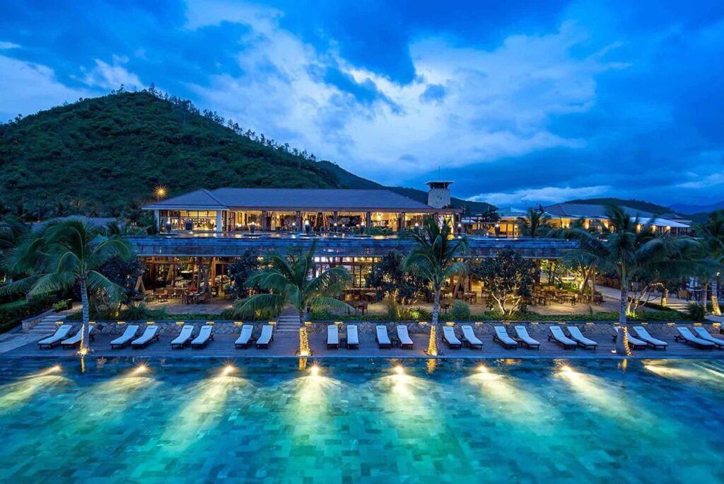 Mẫu resort đẹp 06 Mẫu resort đẹp 06